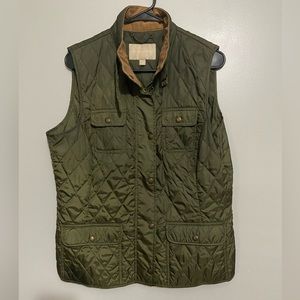 Banana Republic Olive / Army Green Quilted Vest / Large